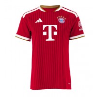 Dámy Fotbalový dres Bayern Munich Dayot Upamecano #2 2026-27 Domácí Krátký Rukáv